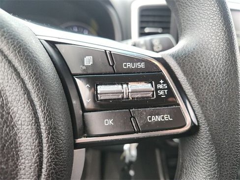 Used 2022 Kia Sportage LX image 23