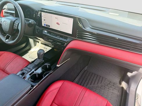 Used 2025 Toyota Camry XSE AWD/4WD image 27