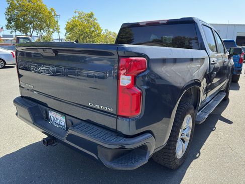 Used 2021 Chevrolet Silverado 1500 Custom RWD image 4
