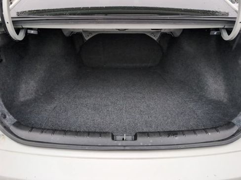 Used 2017 Honda Accord EX-L image 14