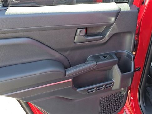 Used 2025 Toyota 4Runner SR5 image 15