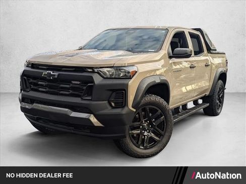 Used 2023 Chevrolet Colorado Trail Boss w/ Advanced Trailering Package AWD/4WD image 1