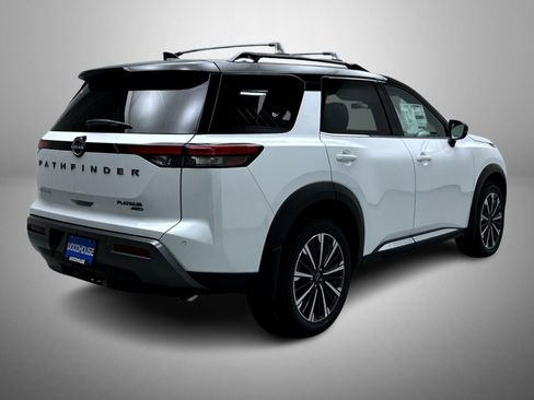 New 2026 Nissan Pathfinder Platinum AWD/4WD image 5