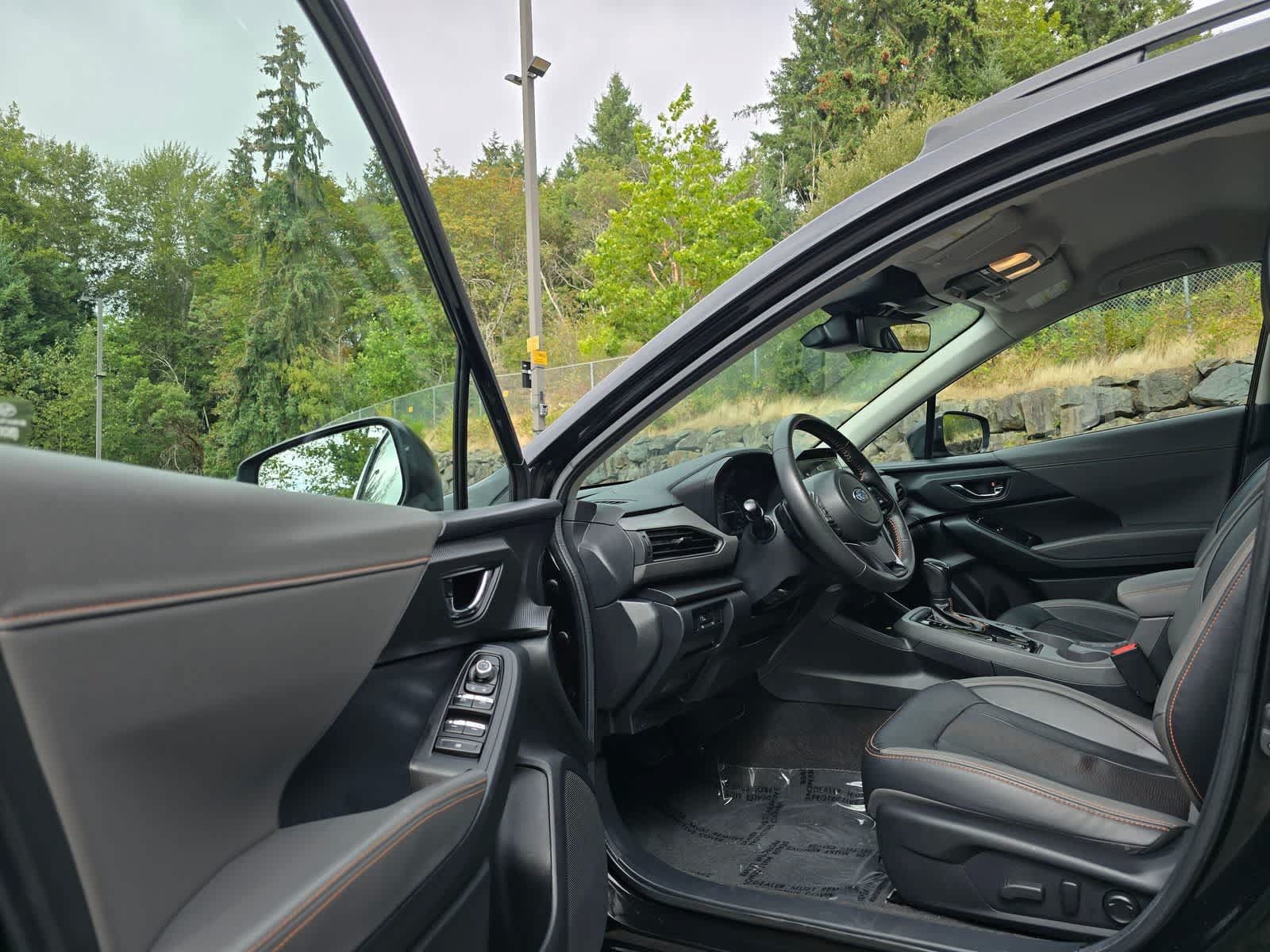 Certified 2024 Subaru Crosstrek 2.5i Limited w/ Crosstrek Mirror Package AWD/4WD image 22