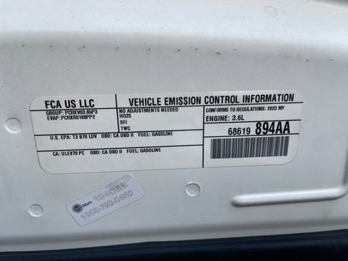 Used 2023 Dodge Charger SXT w/ Blacktop Package image 22