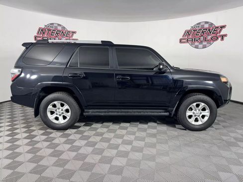 Used 2019 Toyota 4Runner SR5 image 8