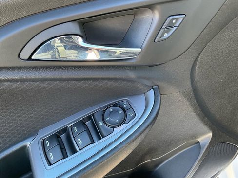 Used 2024 Chevrolet Malibu LT image 26