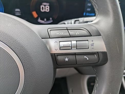 Certified 2024 Hyundai Kona SEL FWD image 23