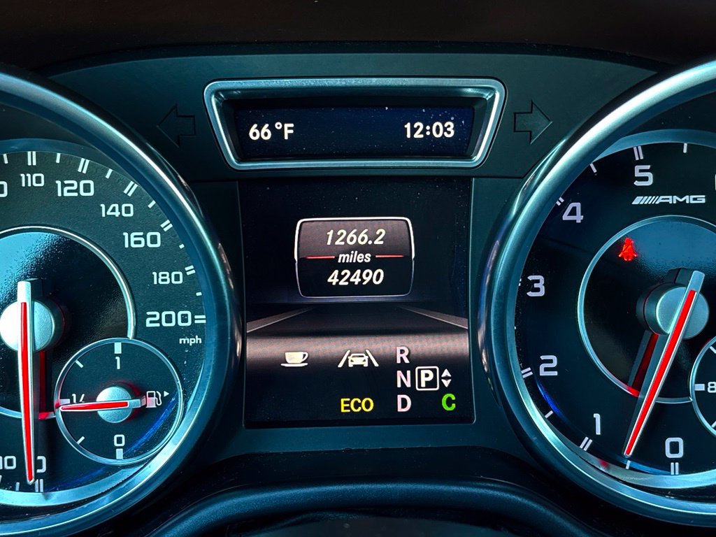 Used 2013 Mercedes-Benz GL 63 AMG 4MATIC image 29