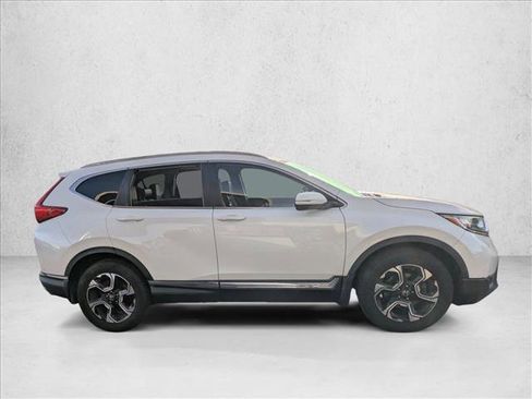 Used 2018 Honda CR-V Touring image 5
