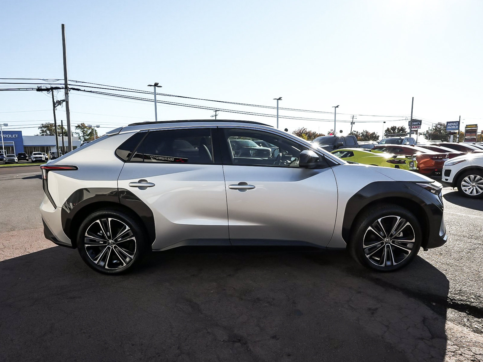 Used 2024 Toyota bZ4X AWD w/ Weather Package image 7