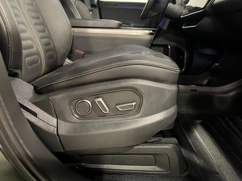 Used 2023 Rivian R1S Launch Edition image 40