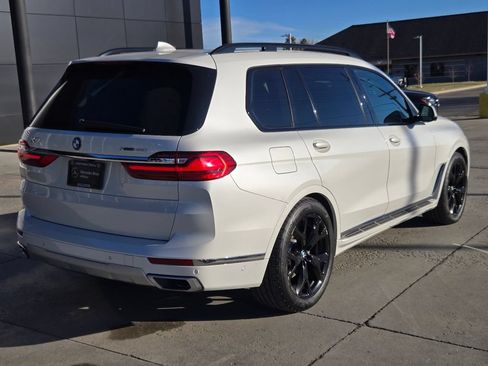 Used 2021 BMW X7 xDrive40i w/ Premium Package AWD/4WD image 45