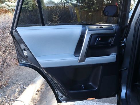 Used 2013 Toyota 4Runner 4WD image 24