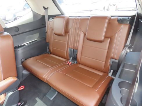 Used 2023 Volkswagen Atlas SE FWD image 20