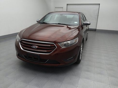 Used 2015 Ford Taurus Limited image 15