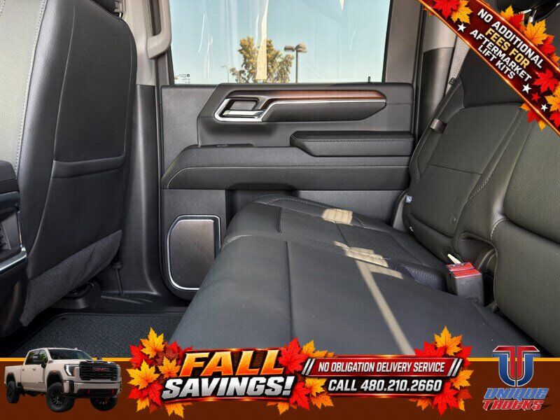 Used 2024 GMC Sierra 2500 Denali w/ Denali Reserve Package AWD/4WD image 25