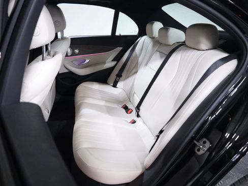 Used 2023 Mercedes-Benz E 350 4MATIC Sedan image 51