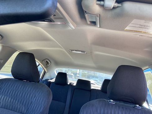 Used 2025 Toyota Camry LE FWD image 33