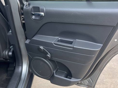 Used 2011 Jeep Patriot Sport w/ Tire & Wheel Group FWD image 17