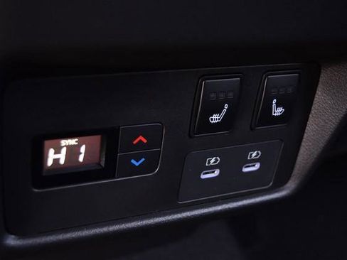 New 2026 Nissan Rogue Platinum image 28