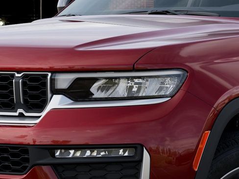 New 2026 Jeep Grand Cherokee L Limited AWD/4WD image 10