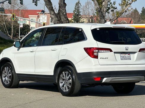 Used 2020 Honda Pilot EX image 6
