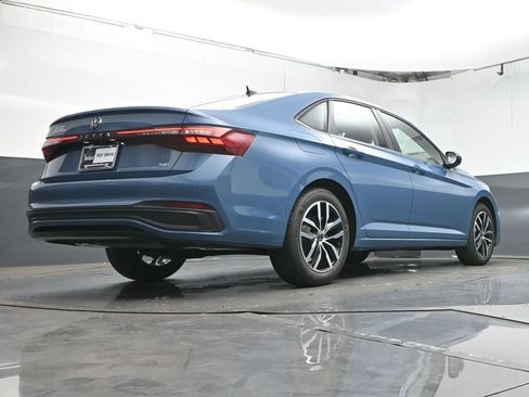 New 2026 Volkswagen Jetta SE image 35