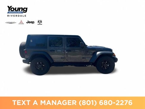Used 2023 Jeep Wrangler Unlimited w/ Cold Weather Group AWD/4WD image 6