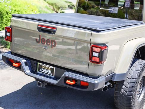 Used 2020 Jeep Gladiator Mojave w/ LED Lighting Group AWD/4WD image 14