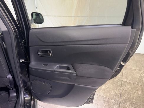 Used 2020 Mitsubishi Outlander Sport ES image 44