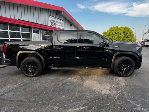 Used 2024 GMC Sierra 1500 Elevation w/ Elevation Premium Package AWD/4WD image 8