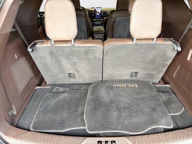 Used 2022 Ford Explorer King Ranch w/ Premium Technology Package AWD/4WD image 24