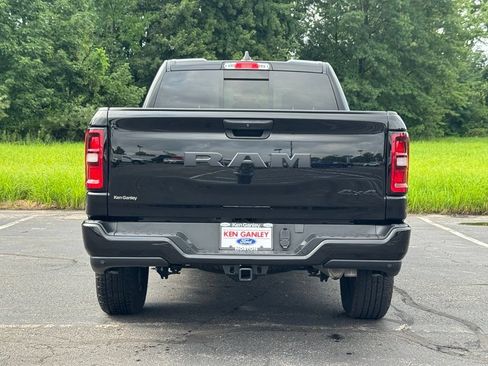 Used 2025 RAM 1500 Tradesman w/ Night Edition AWD/4WD image 10