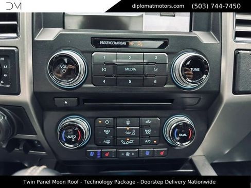 Used 2018 Ford F150 Platinum w/ Technology Package AWD/4WD image 42