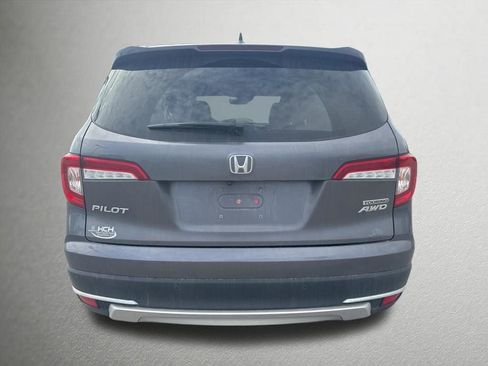 Used 2021 Honda Pilot Touring image 4