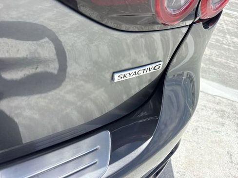 Used 2025 MAZDA MAZDA3 s FWD image 25