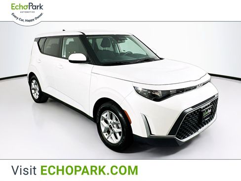 Used 2024 Kia Soul LX w/ Option Group 015 image 1