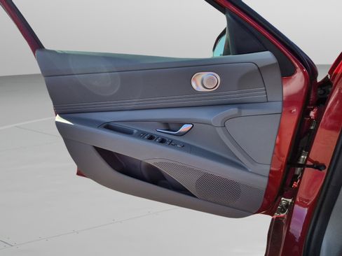 New 2026 Hyundai Elantra Sport w/ Cargo Package FWD image 32