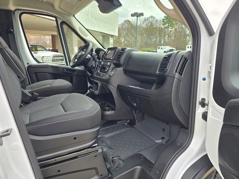 Used 2025 RAM ProMaster 2500 image 19
