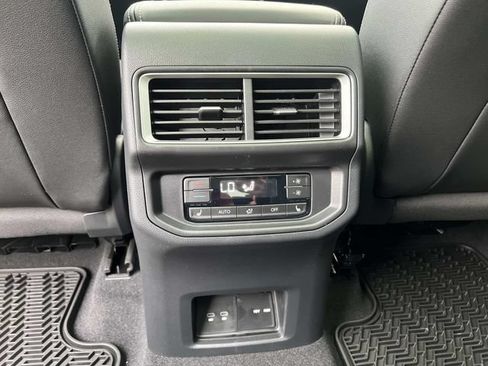 New 2026 Volkswagen Atlas SEL AWD/4WD image 26