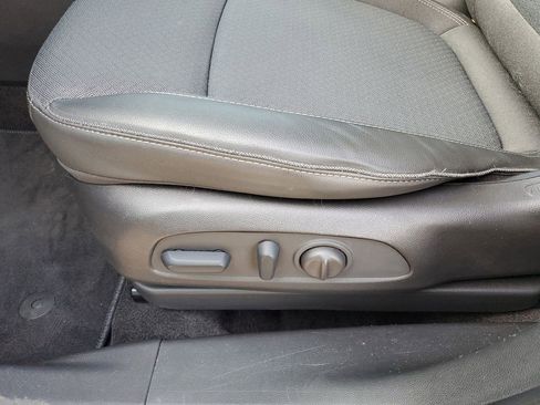 Certified 2023 Buick Encore GX Select image 6