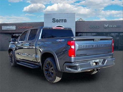 Used 2021 Chevrolet Silverado 1500 Custom image 4