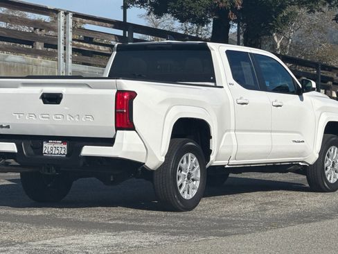 Used 2024 Toyota Tacoma SR5 image 4