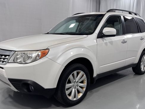 Used 2013 Subaru Forester 2.5X Premium w/ All-Weather Plus Pkg AWD/4WD image 1