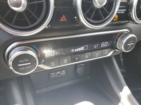 Certified 2023 Nissan Sentra SR image 23