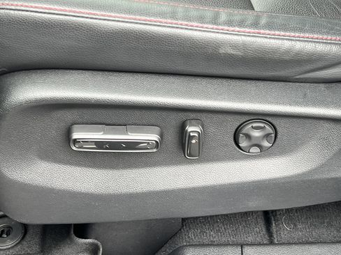 Used 2024 Honda Odyssey Sport image 18