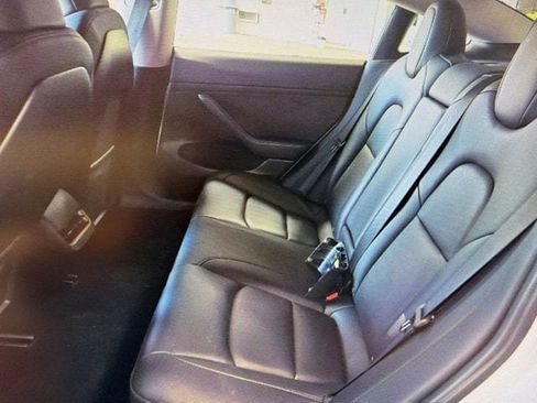 Used 2023 Tesla Model 3 Standard Range RWD image 6