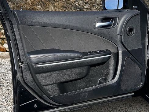 Used 2023 Dodge Charger SXT image 19