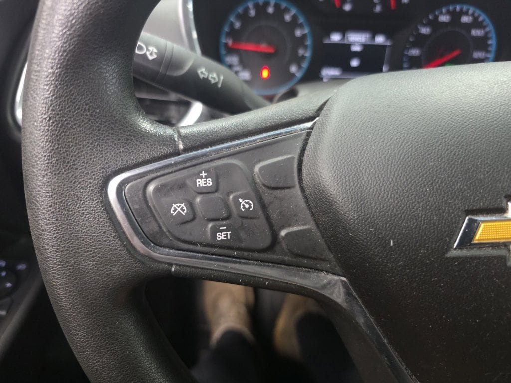 Certified 2018 Chevrolet Equinox LT FWD image 23